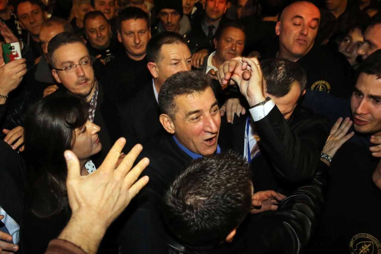 Pakoštane: General Ante Gotovina napokon stigao ku?i