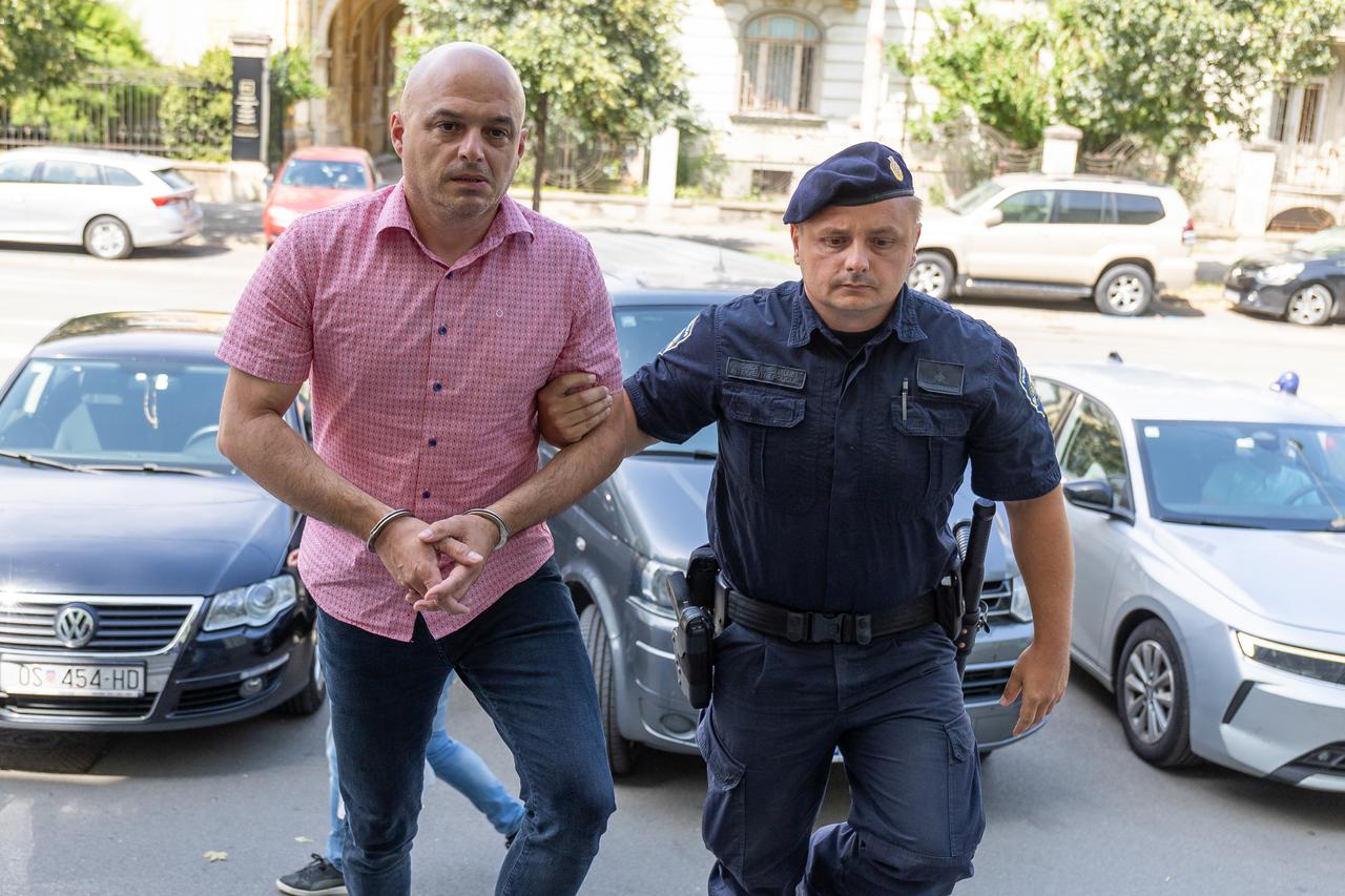 Osijek: Uhićenih zbog mita, bivši HDZ-ov gradonačelnik Darko Puljašić te sudac Predrag Dragičević, dovedeni na sud