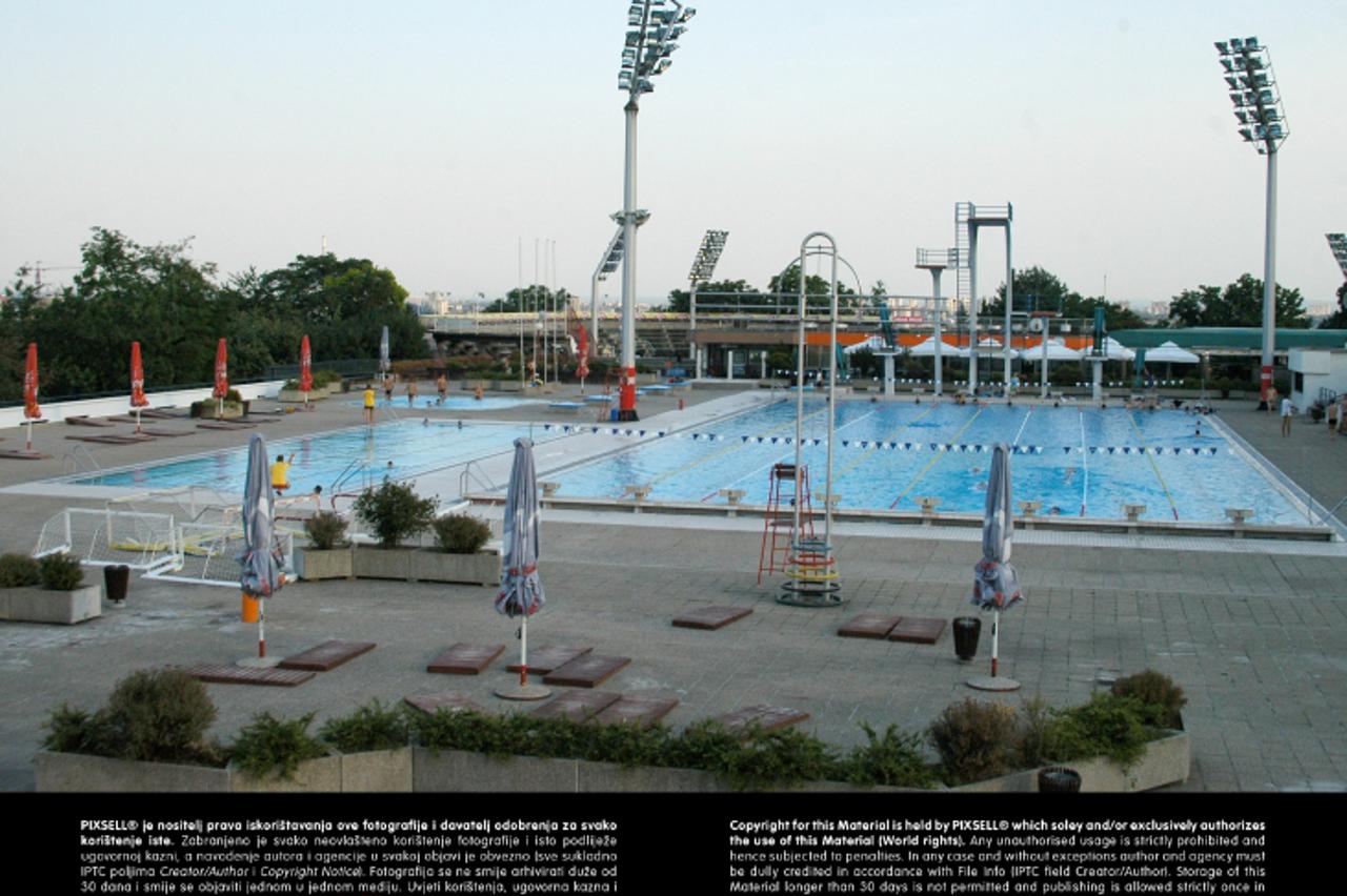 '06.07.2006., Salata, Zagreb - Bazeni SRC Salata  Photo: Dalibor Urukalovic/Poslovni dnevnik/PIXSELL'
