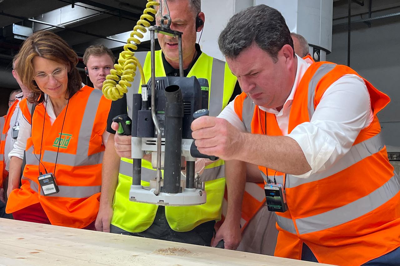 Labor Minister Heil on summer tour