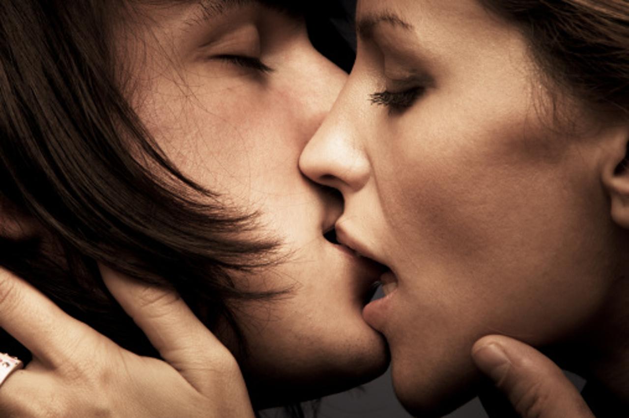 seks, seskualna želja, poljubac, žena, muškarac (1)
