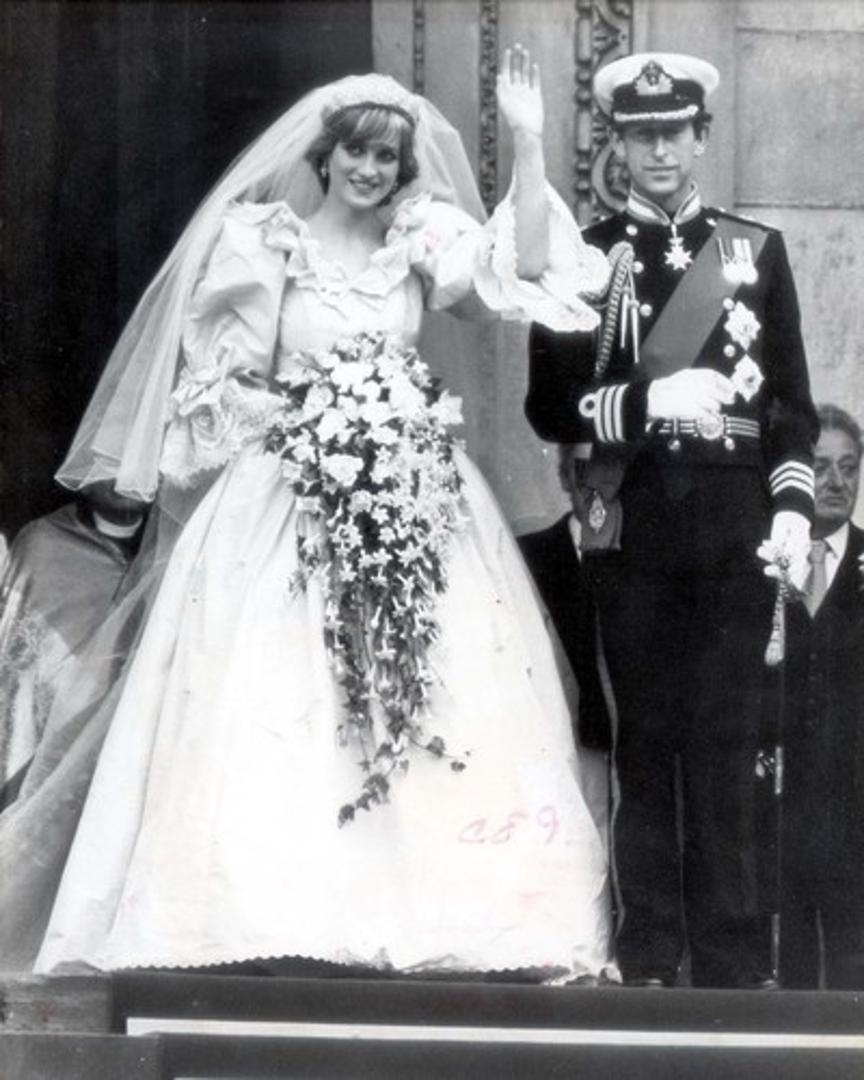 U srijedu 29. srpnja obilježit će se 39. godišnjica vjenčanja koje je tada zadivilo svijet. Princ Charles i Diana Spencer vjenčali su se kad je njemu bilo 33 godine, a njoj samo 20. 