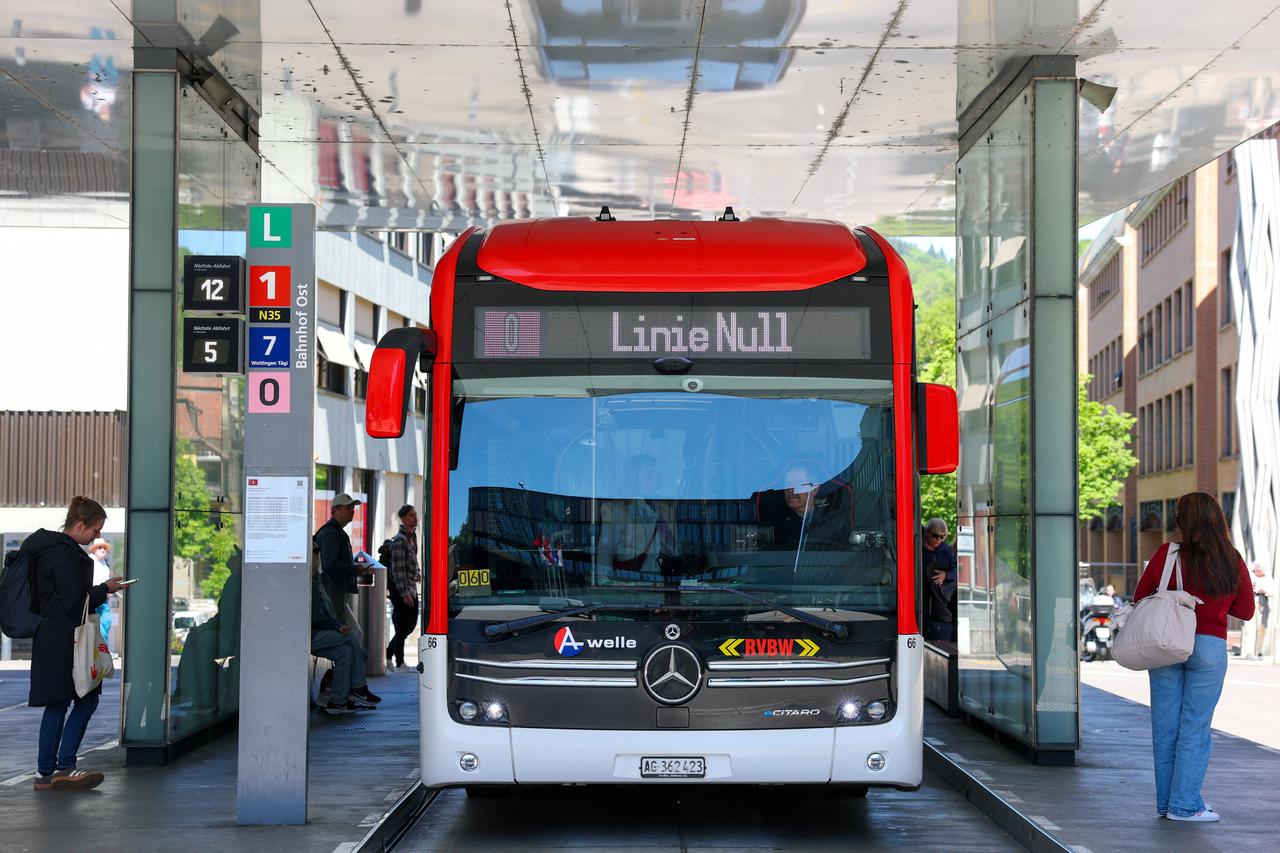 “Line Zero” bus artistic experiment in Baden