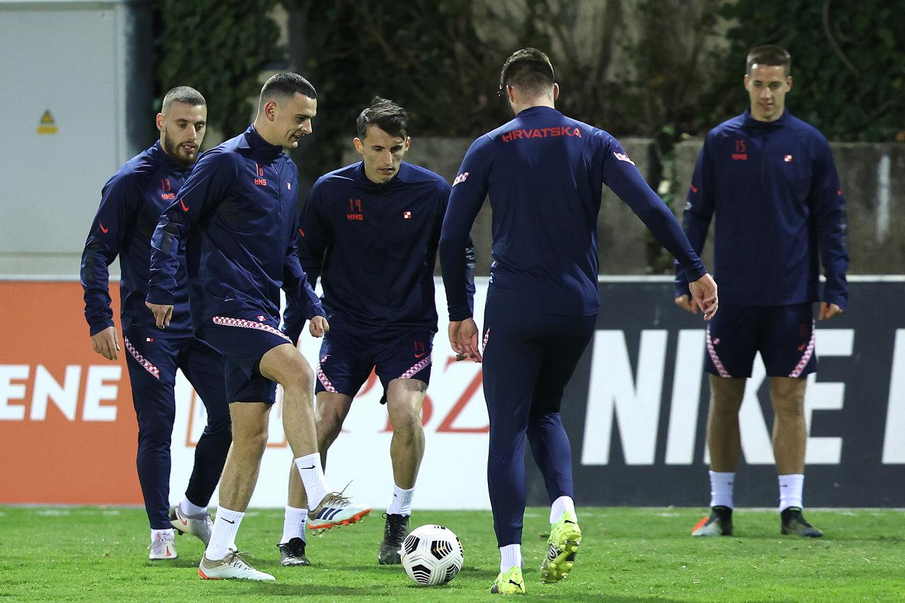 Zagreb: Trening Hrvatske nogometne reprezentacije uoči utakmice sa Slovenijom