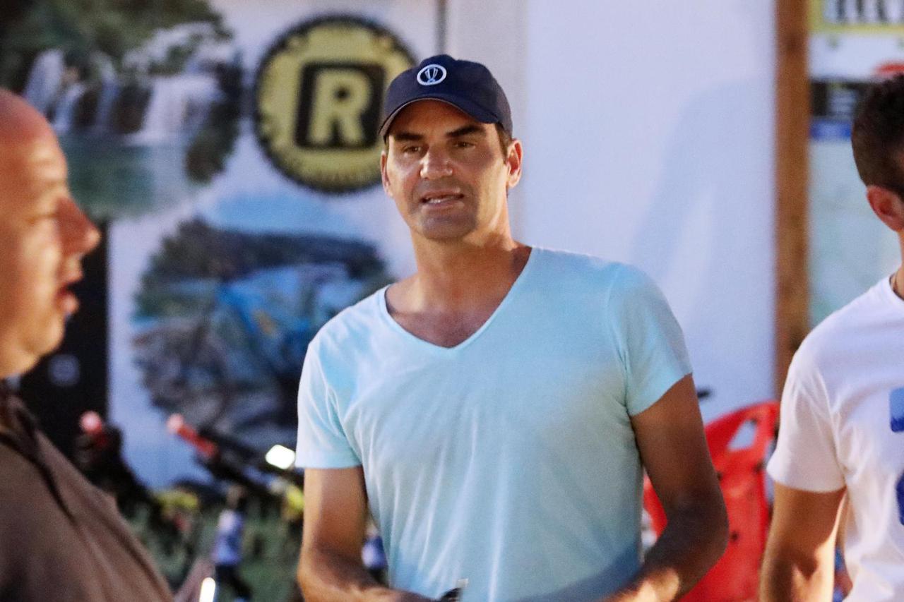 EKSKLUZIVNO Roger Federer ljetuje u Hrvatskoj i slika se s obožavateljima