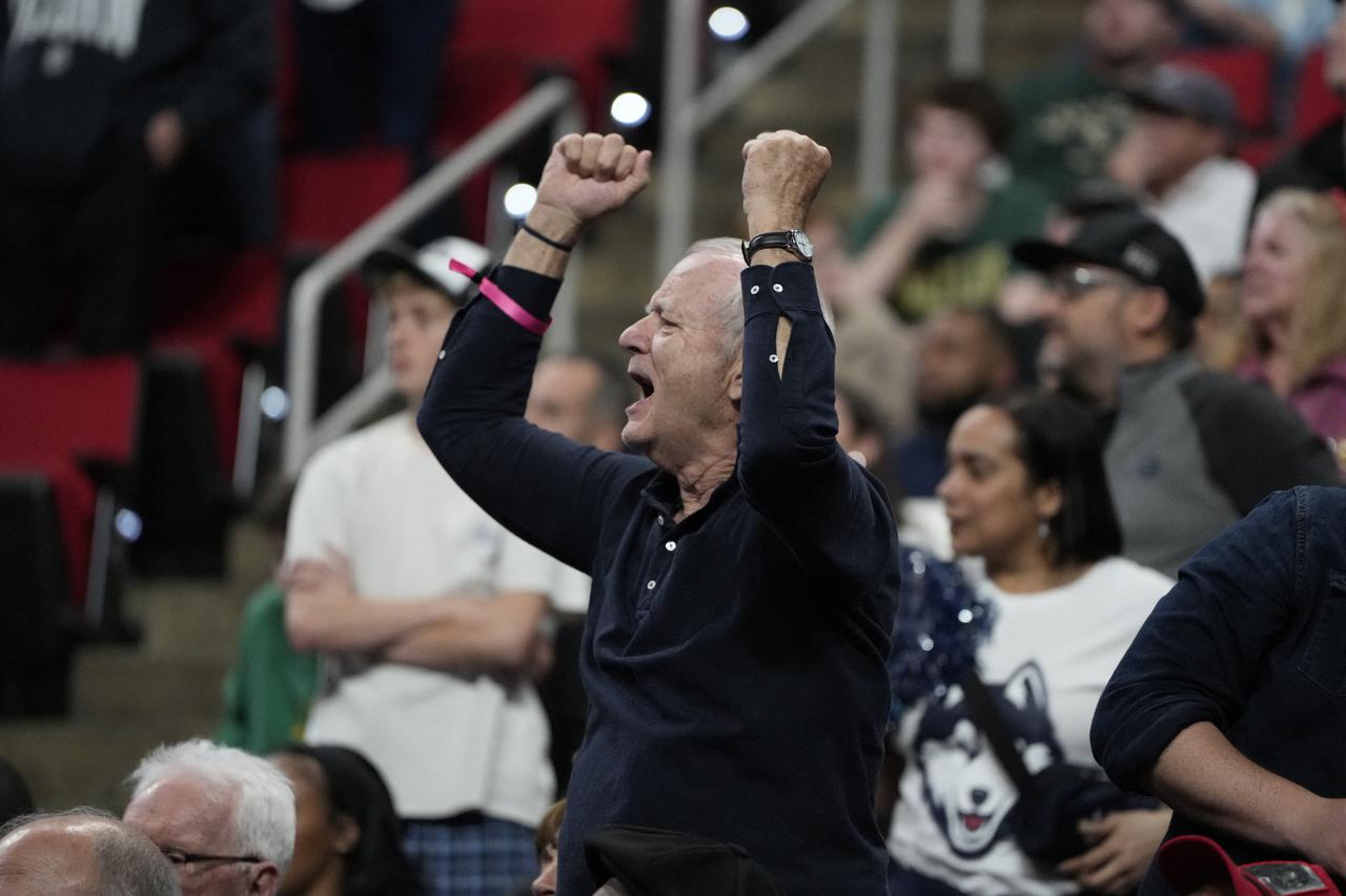 NCAA Basketball: NCAA Tournament First Round-Oklahoma at Connecticut