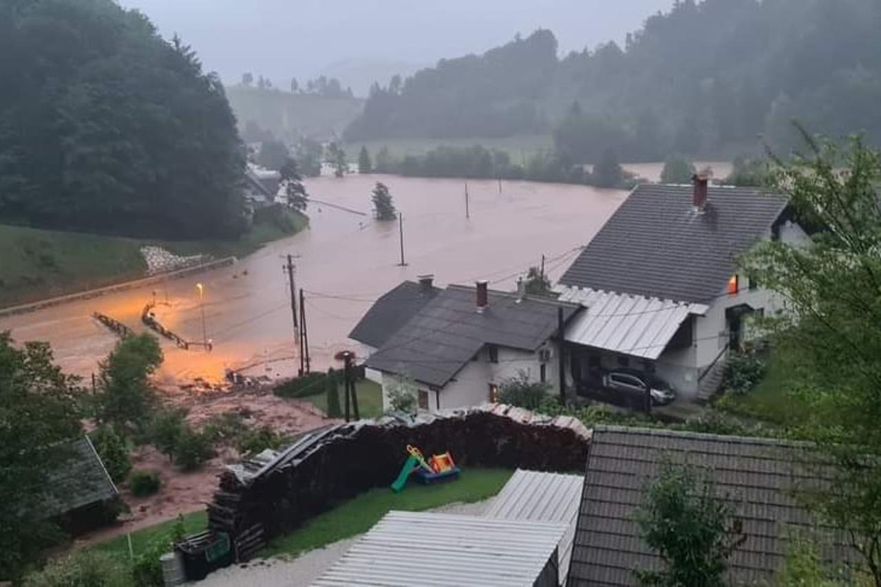 Poplave u Sloveniji