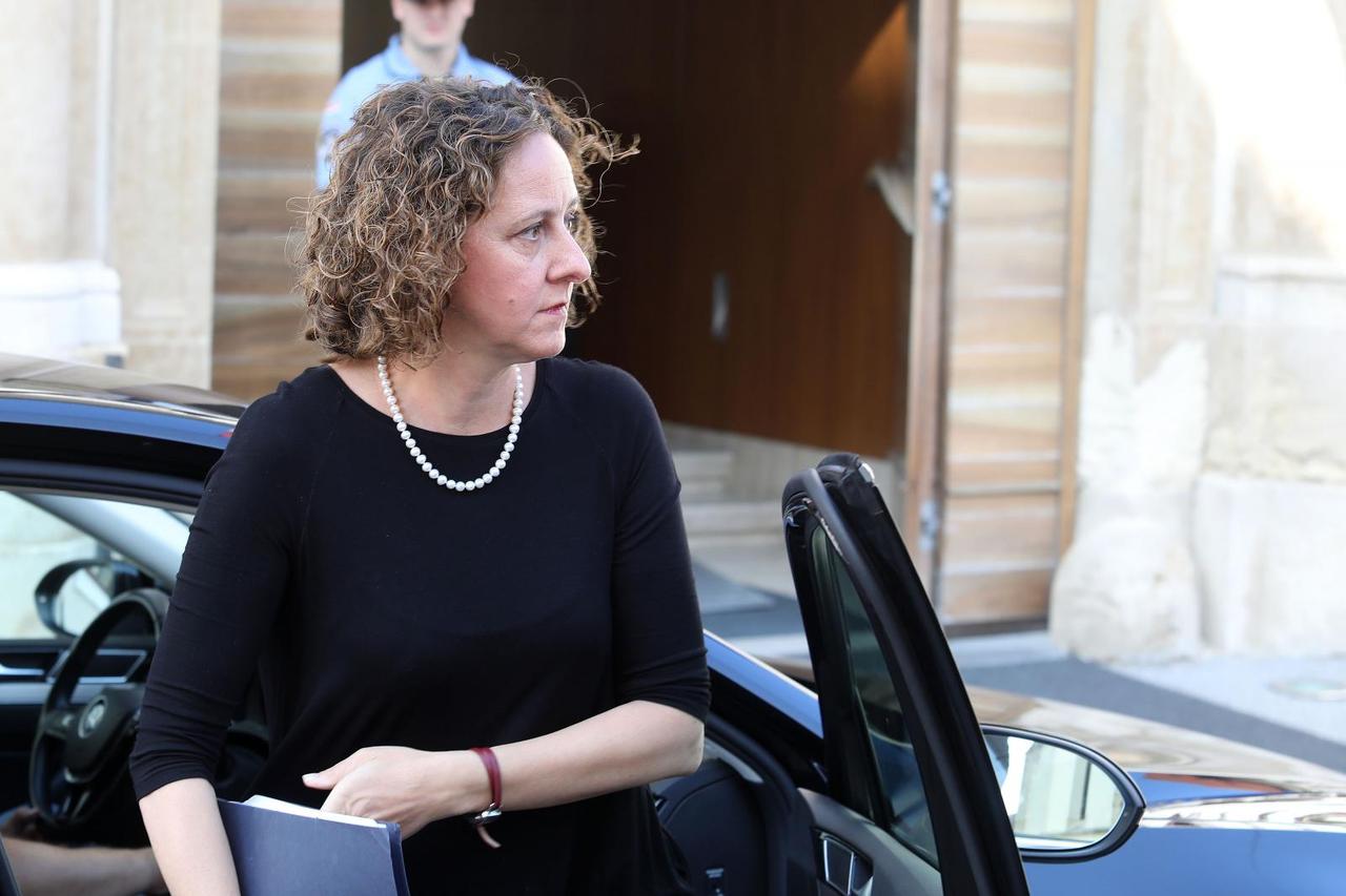 Zagreb: Ministri dolaze na sjednicu Užeg kabineta Vlade