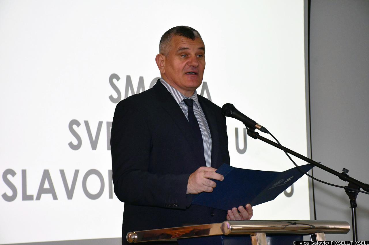 Slavonski Brod: Predstavljanje studijskih programa Sveučilišta u Slavonskom Brodu "UNISB STUDIUM EXPO 2024."