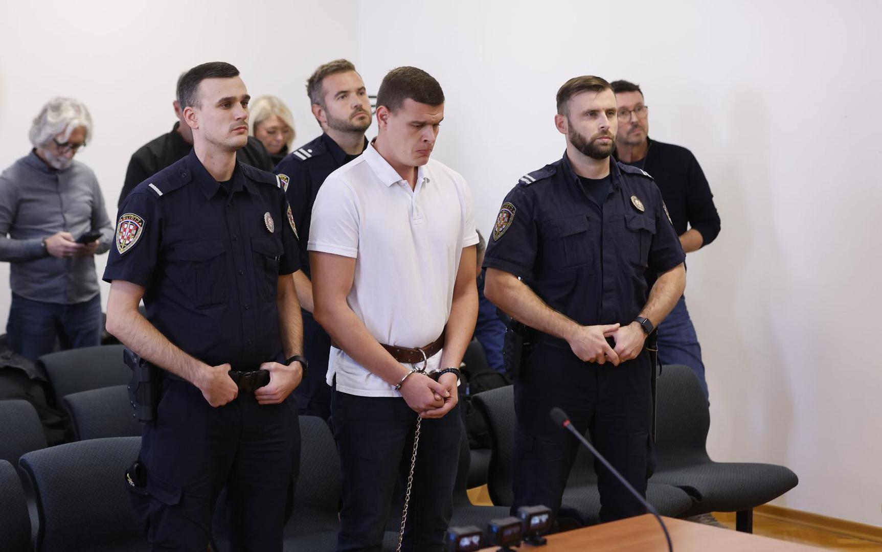"Bili ste svjesni da možete učiniti predmetno djelo pa ste na to i pristali", poručio je sudac Antun Bušić.