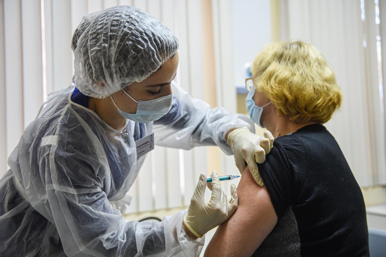 RUSSIA-MOSCOW-COVID-19-VACCINE