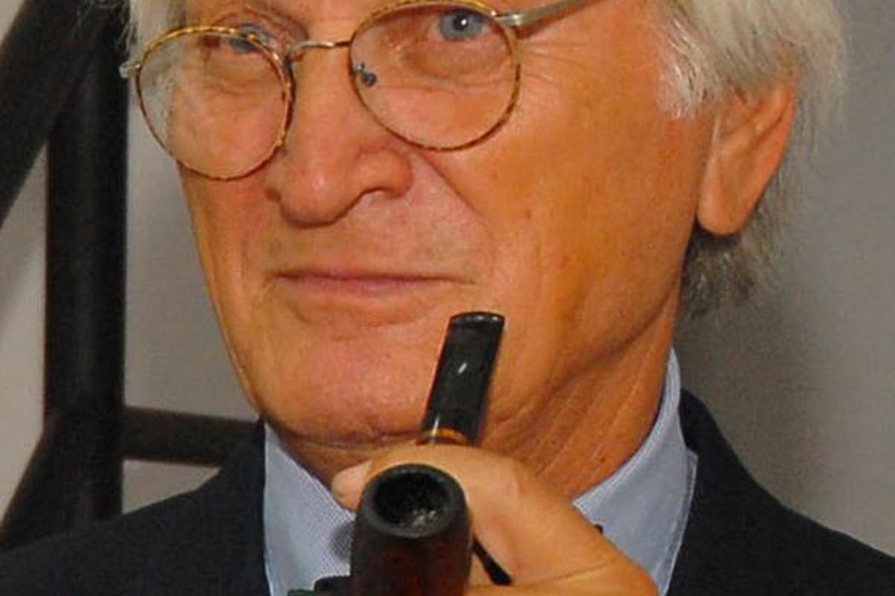 đelo jusić
