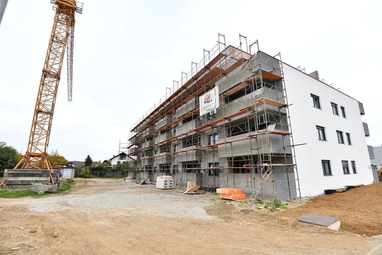 Varaždin: Gradonačelnik obišao gradilište POS-ovih stanova