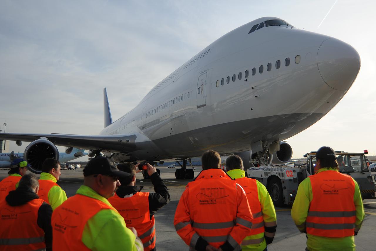 Boeing 747