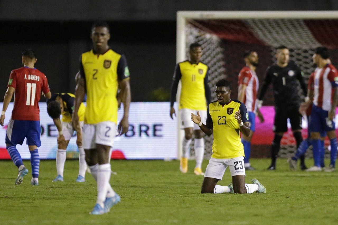 World Cup - South American Qualifiers - Paraguay v Ecuador