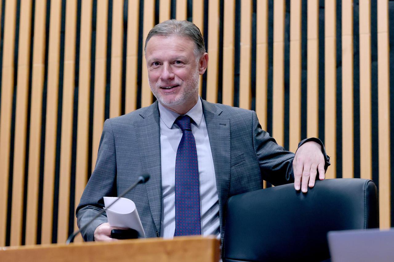 Zagreb: Sabor o izmjenama Zakona o javnoj nabavi