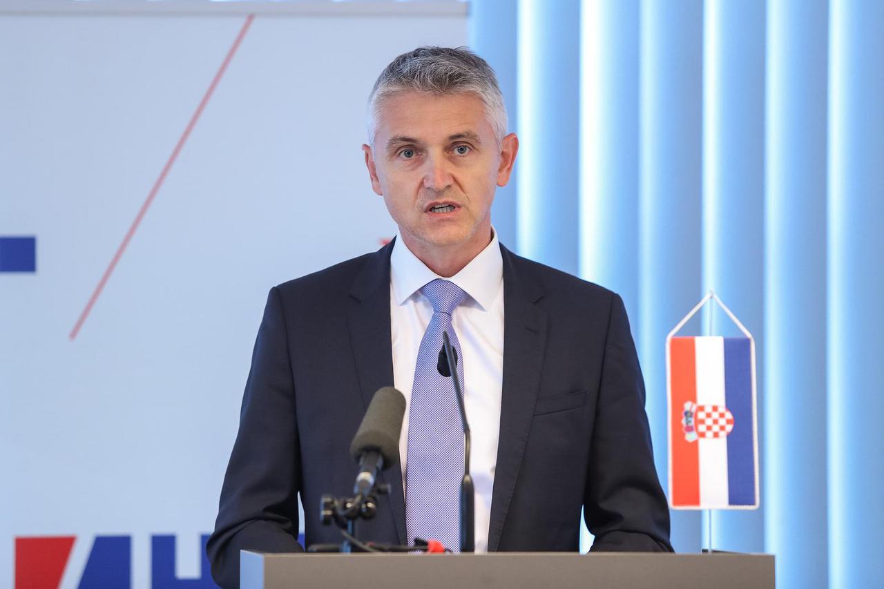 Zagreb: Potpisan ugovor o zamjeni primarne opreme Glavne hidroelektrane Senj 