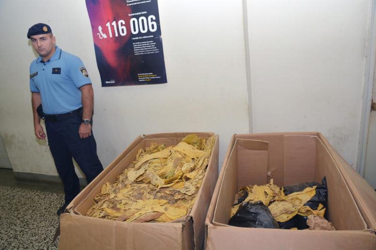 Zapljena duhana i cigareta u Sisku 