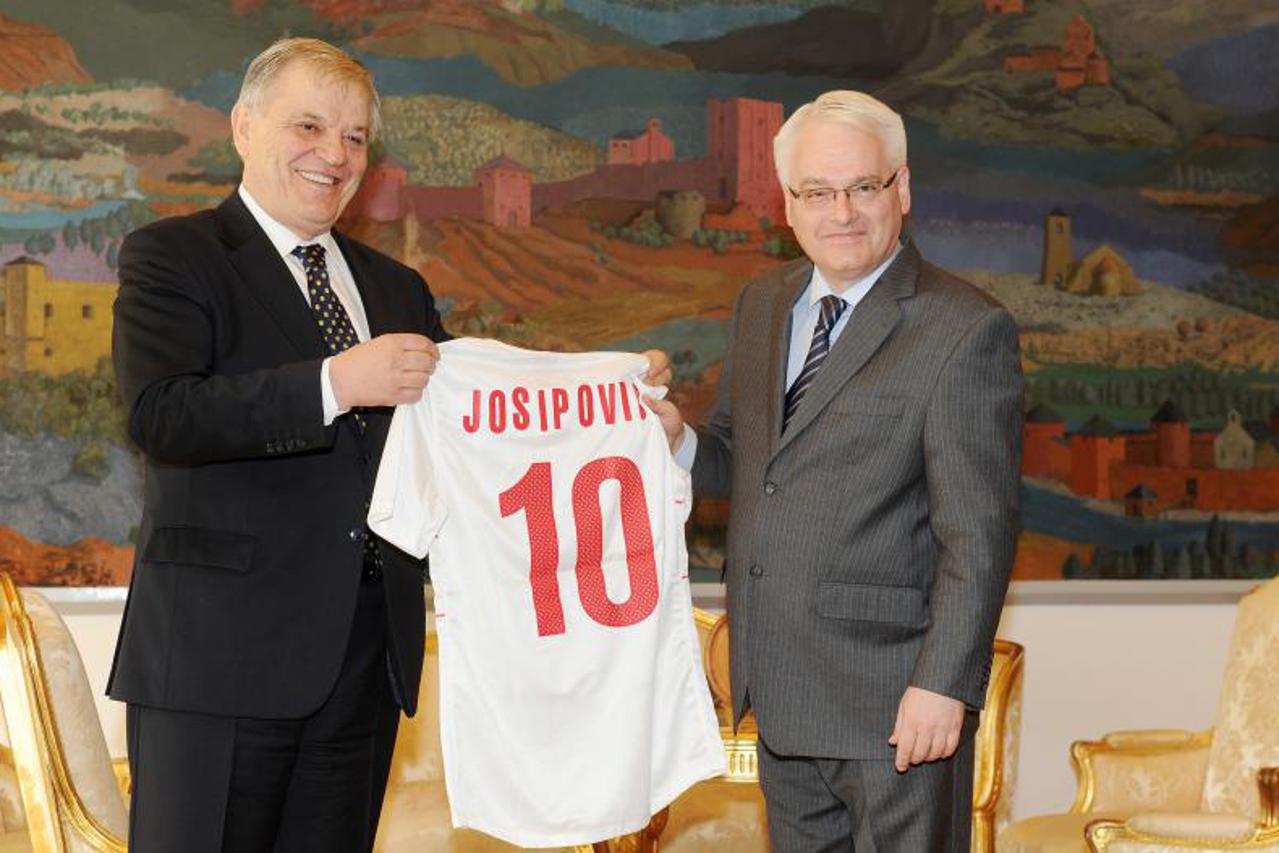 ivo josipović,davor šuker,tomislav karadžić (1)