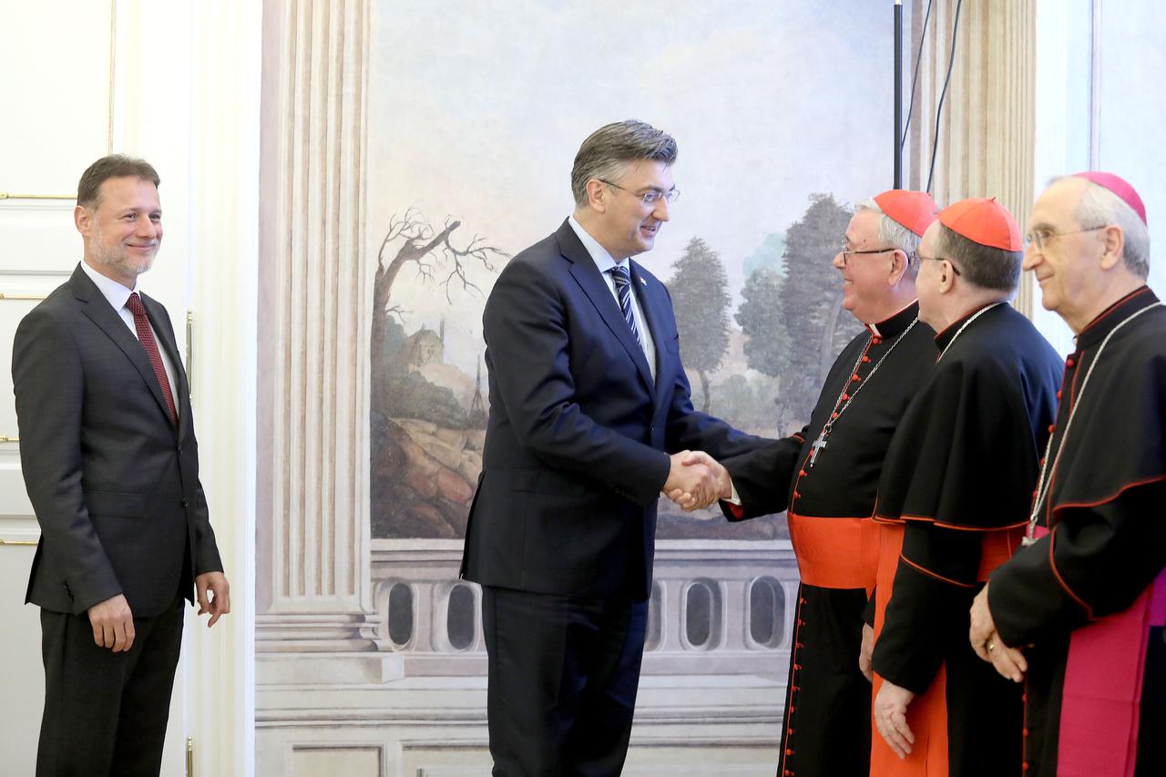 Andrej Plenković sastao se s kardinalom Jeanom Claudeom Hollericha i Christianom Kriegerom