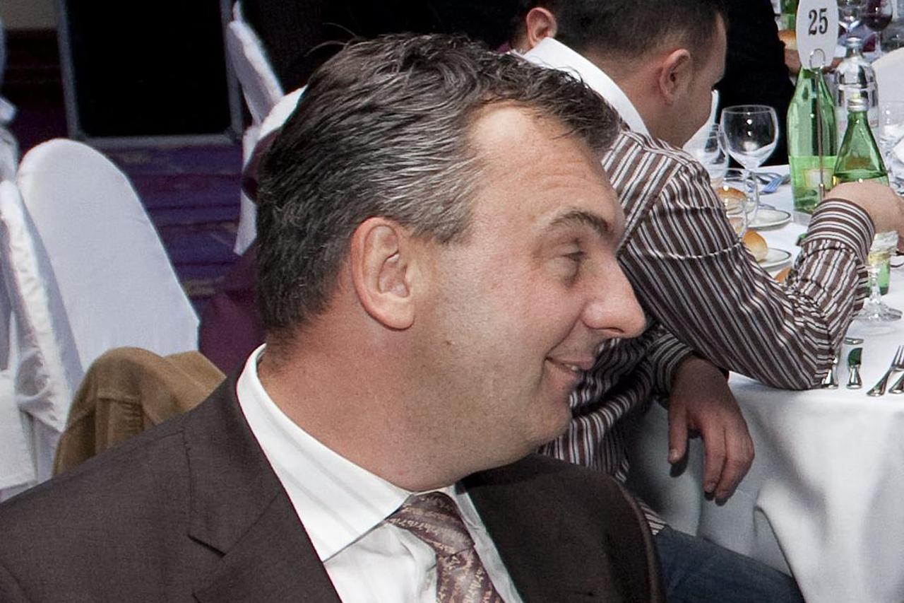 Tihomir Dujmović