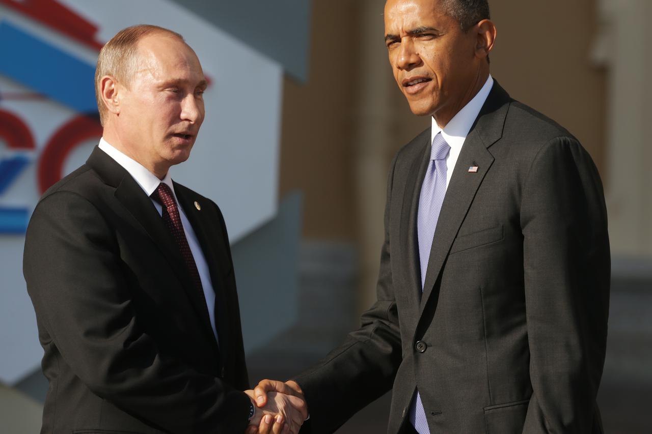Ruski predsjednik Vladimir Putin i američki kolega Barack Obama koji broji zadnje dane u Bijeloj kući