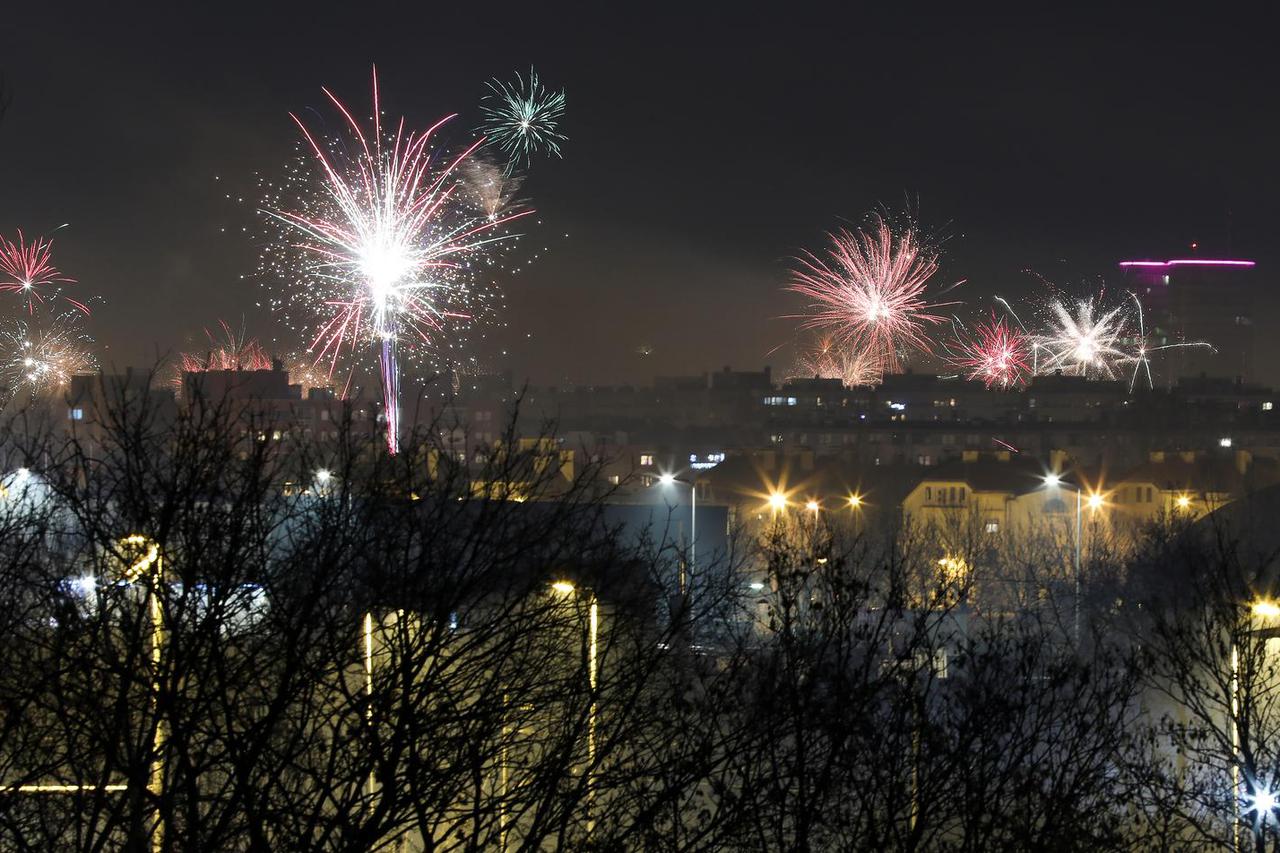 Novogodišnji vatromet nad Zagrebom