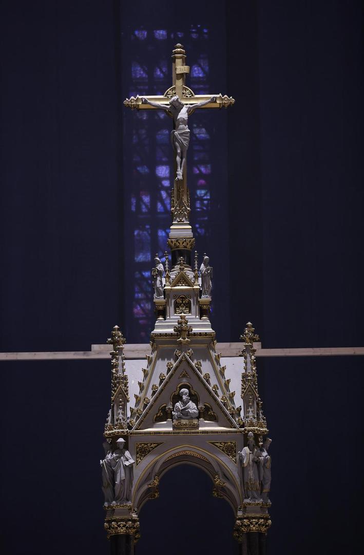 Svi radovi koji su trebali biti provedeni u sklopu urgentnih mjera, dodao je, dovršeni su. Teške skele su uklonjene, a pristupilo se čišćenju i uređenju prostora.

