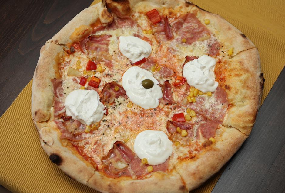 Velika Gorica: Pizzeria "Ziher"