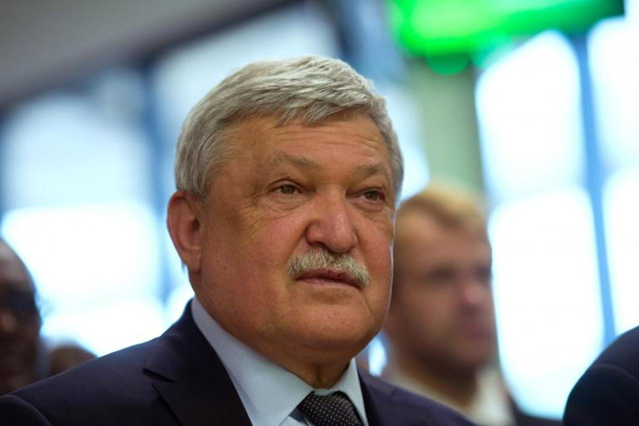 Sandor Csányi