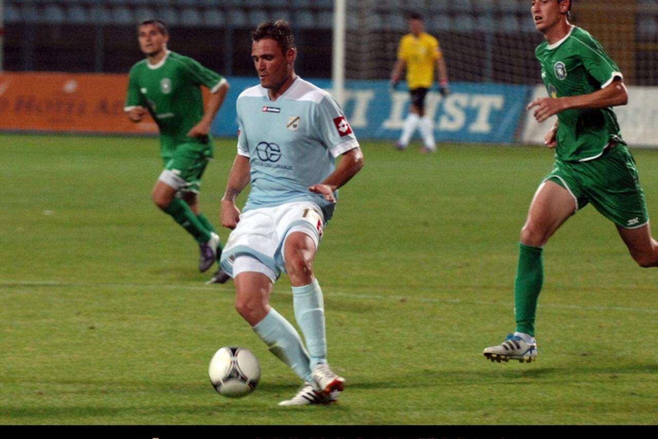 '30.06.2012. Rijeka - Prijateljska nogometna utakmica HNK Rijeka - FC Tom iz Tomska na stadionu  Kantrida. Leon Benko  Photo: Goran Kovacic/PIXSELL'