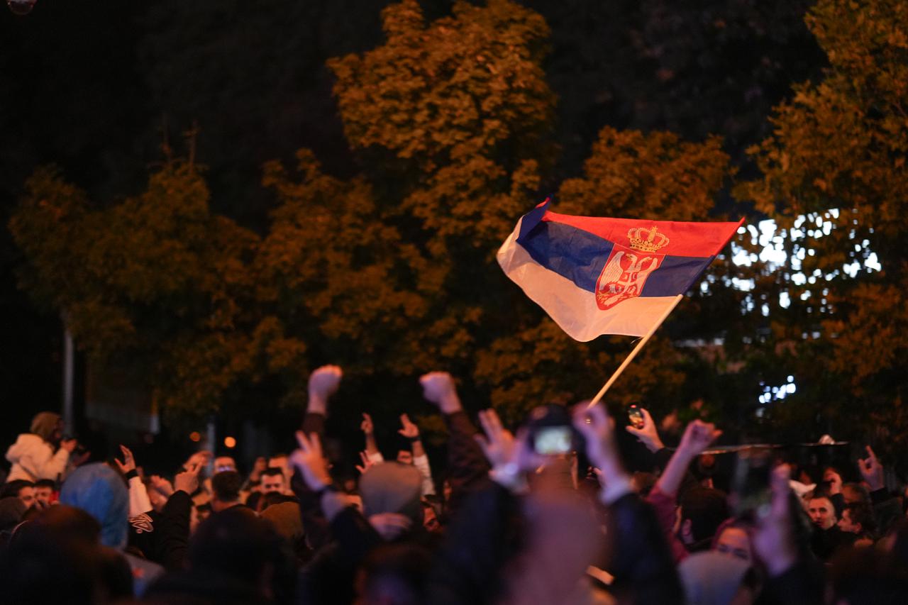 Banja Luka: Građani na ulicama slave pobjedu Studentske liste na parlamentarnim izborima u Srbij