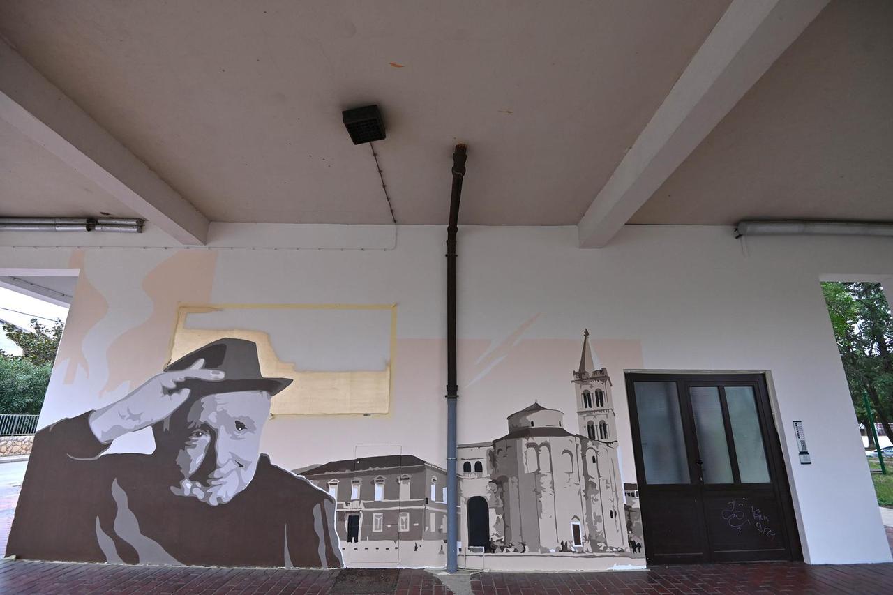 Zadar: Mural s likom Miroslava Krleže u istoimenoj ulici