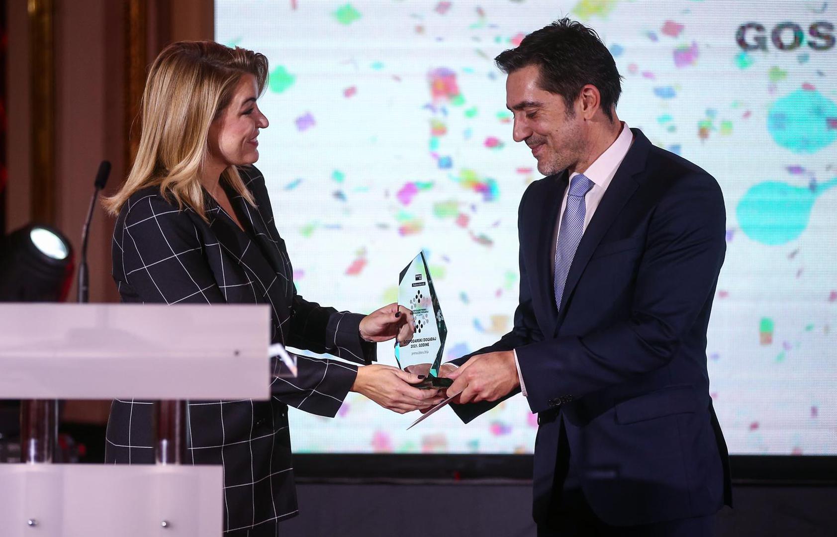 14.12.2021., Zagreb - Dodjela nagrade Vecernjeg lista "Gospodarstvenik i gospodarski dogadjaj 2021. godine. Nikolina Brnjac, Mislav Simatovic.