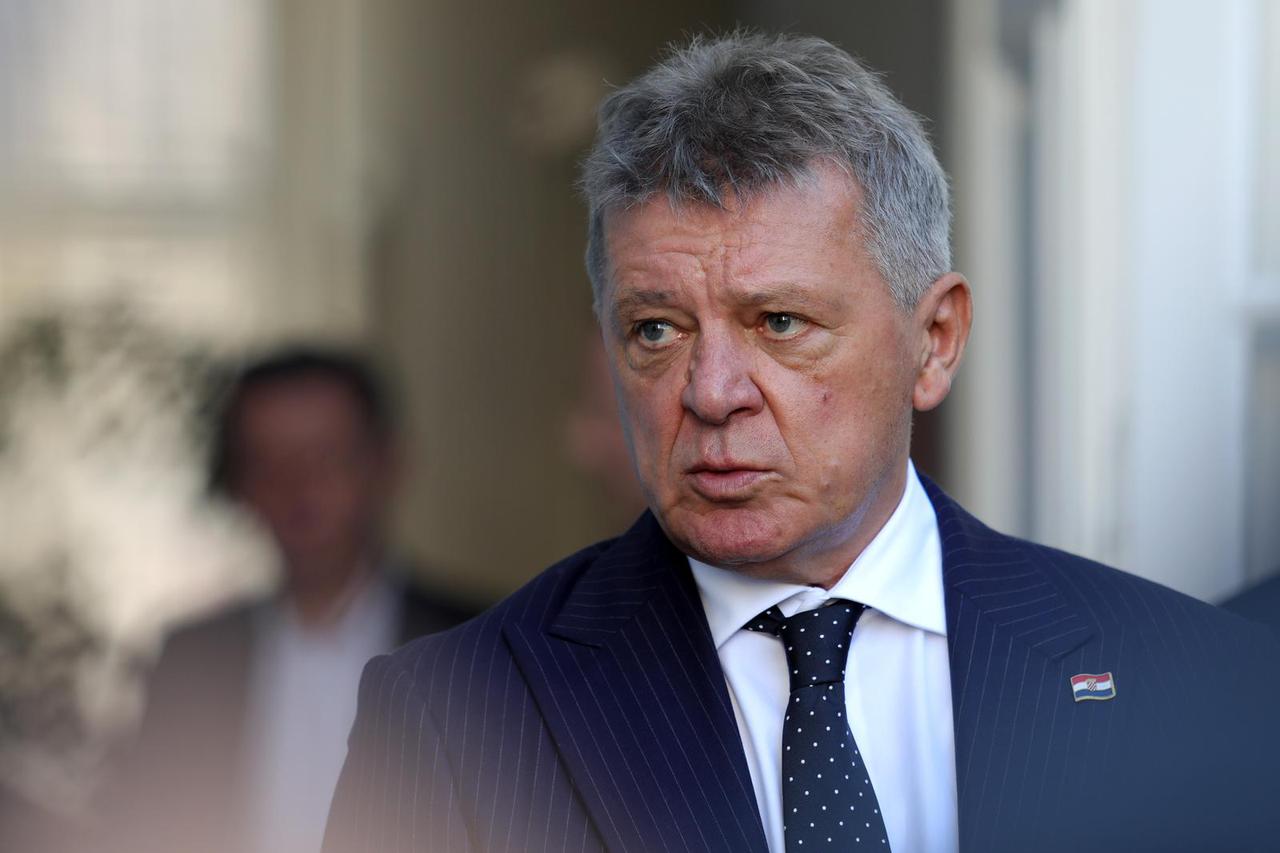 Vukovar: Konferencija za medije nakon otkrivenih posmrtnih ostataka Jean-Michela Nicoliera