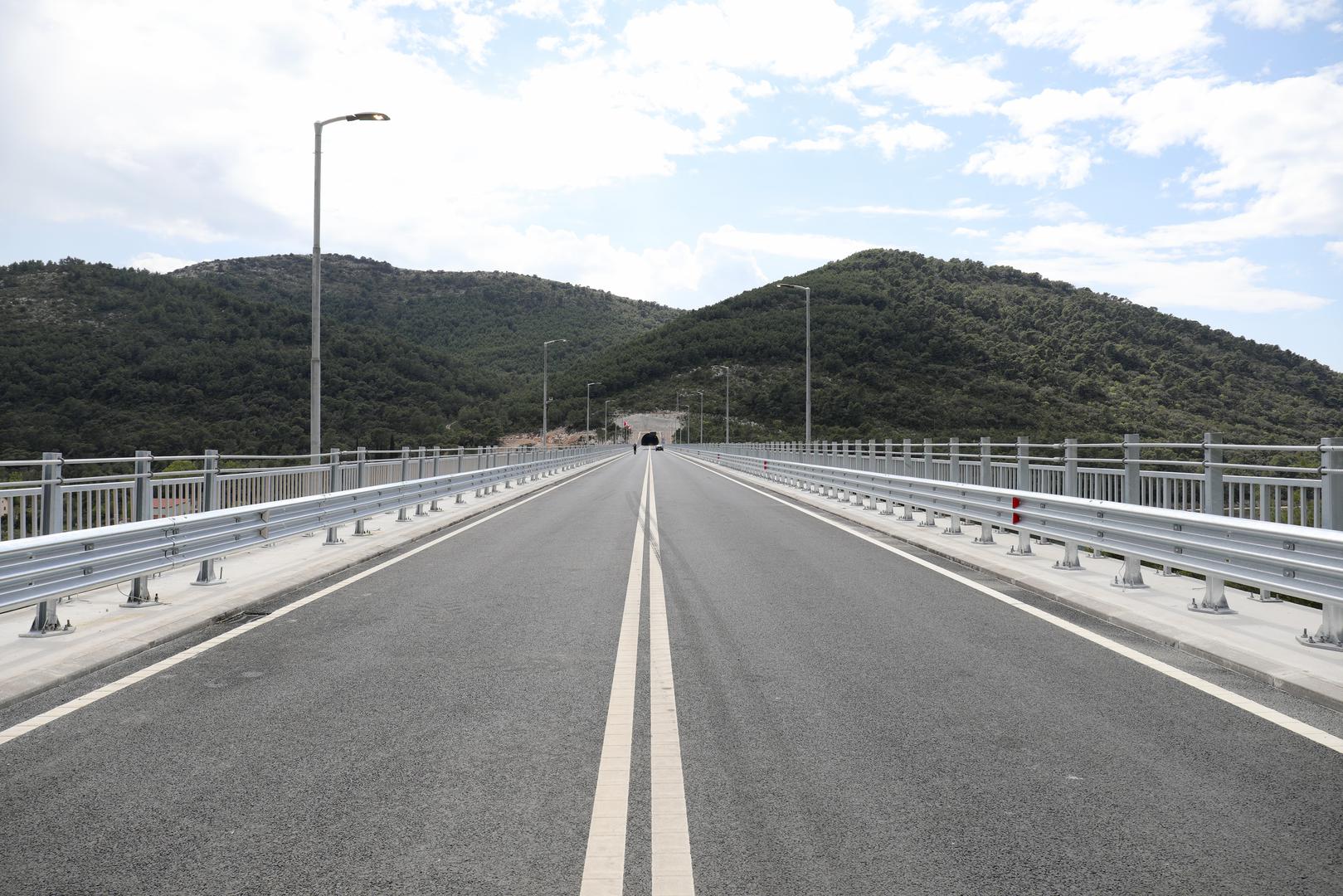 19.04.2023., Ston - Svecano otvorenje Stonske obilaznice koja cini posljednju fazu projekta "Cestovna povezanost s juznom Dalmacijom" u sklopu koje je u srpnju prosle godine otvoren Peljeski most. Photo: Grgo Jelavic/PIXSELL