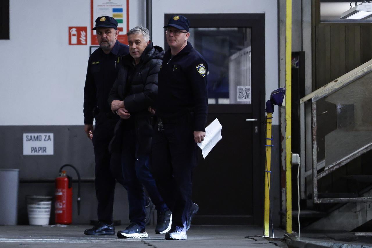 Zagreb: Privođenje osumnjičenih u aferi u Hrvatskom skijaškom savezu 