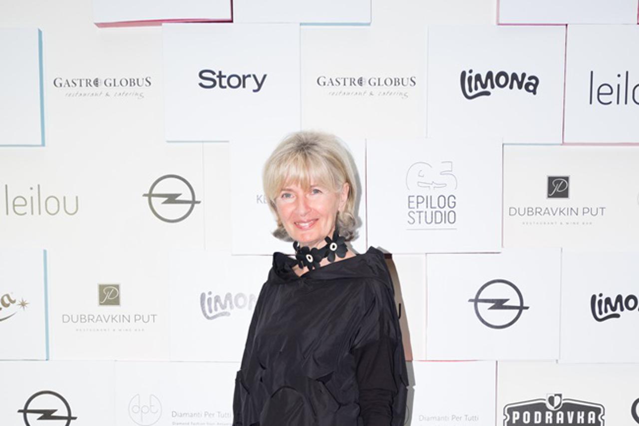 Revija Aleksandre Dojčinović