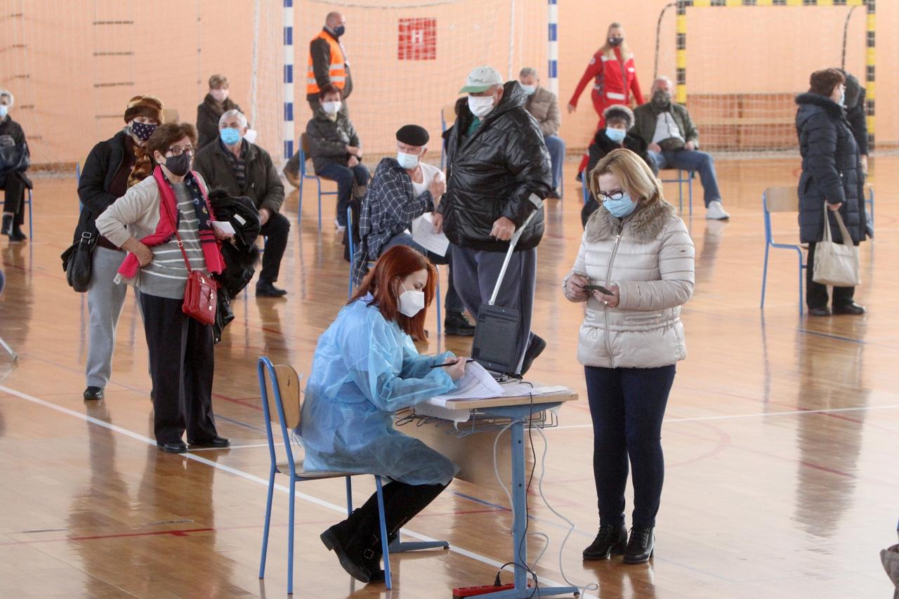 Nastavljeno cijepljenje građana protiv covida-19