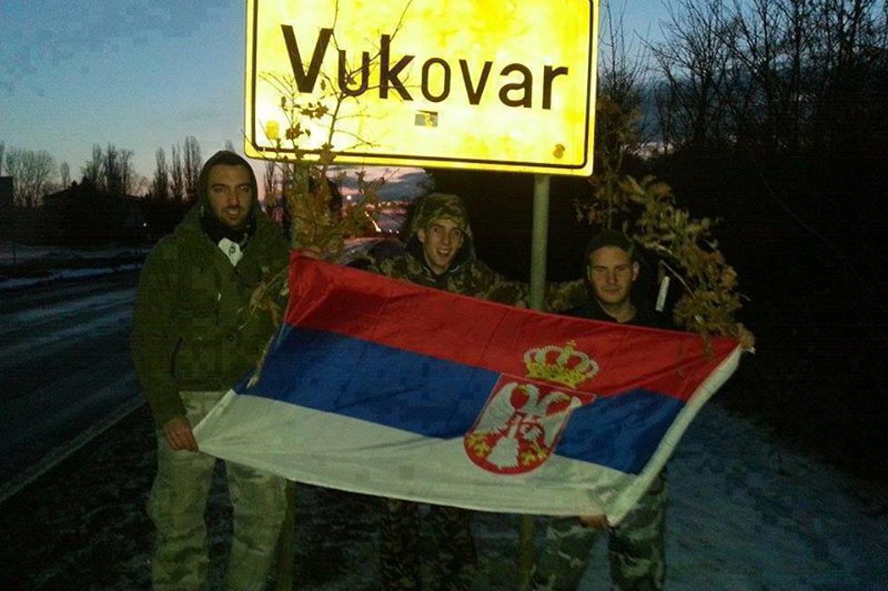 incident,Vukovar,srpska zastava