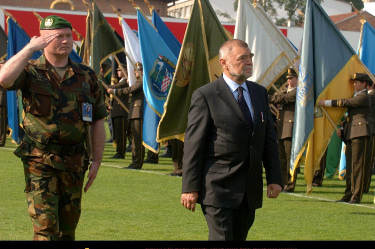 '28.05.2006., Zagreb - Kranjceviceva, proslava 15 godina hrvatske vojske. Mladen Kruljac i Stipe Mesic.  Photo: Boris Scitar/PIXSELL'