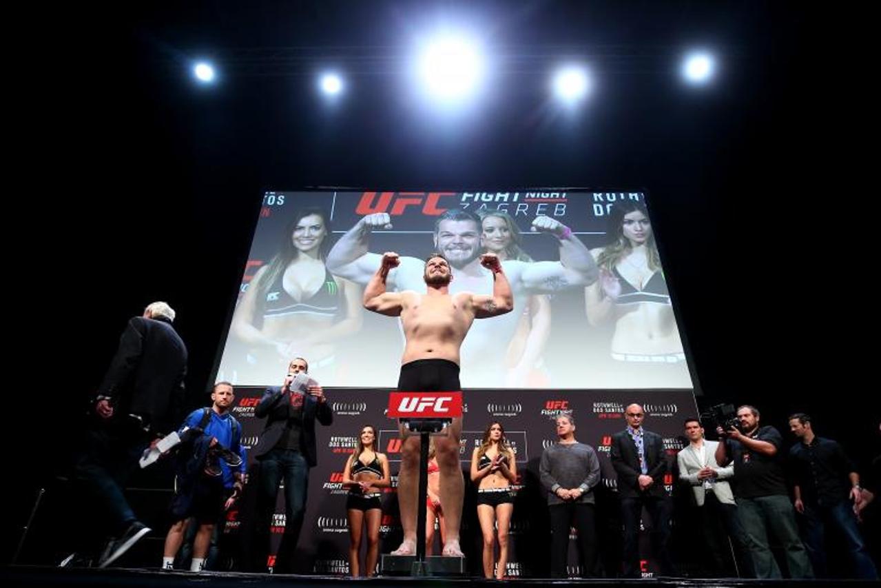 UFC u Zagrebu, vaganje