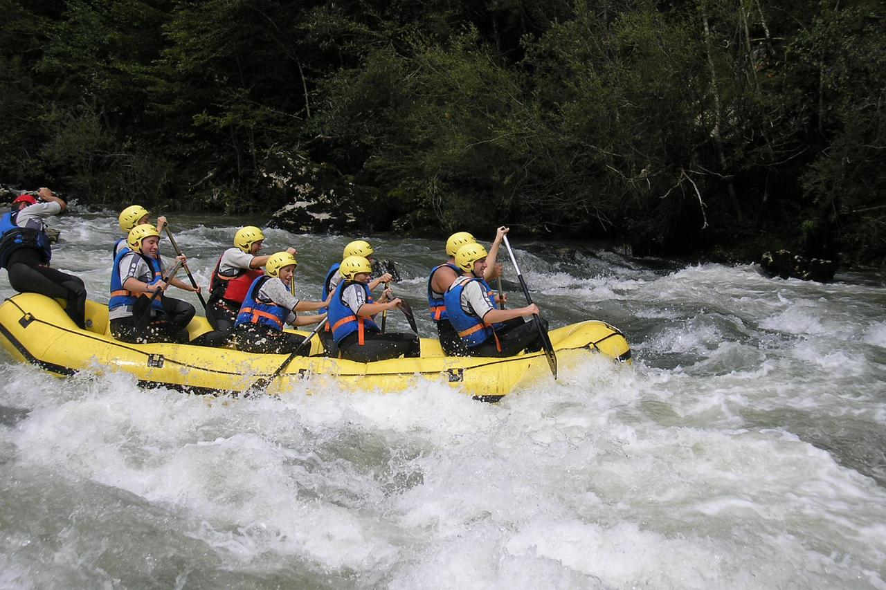 Pridružite nam se na raftingu na neukroćenoj Kupi