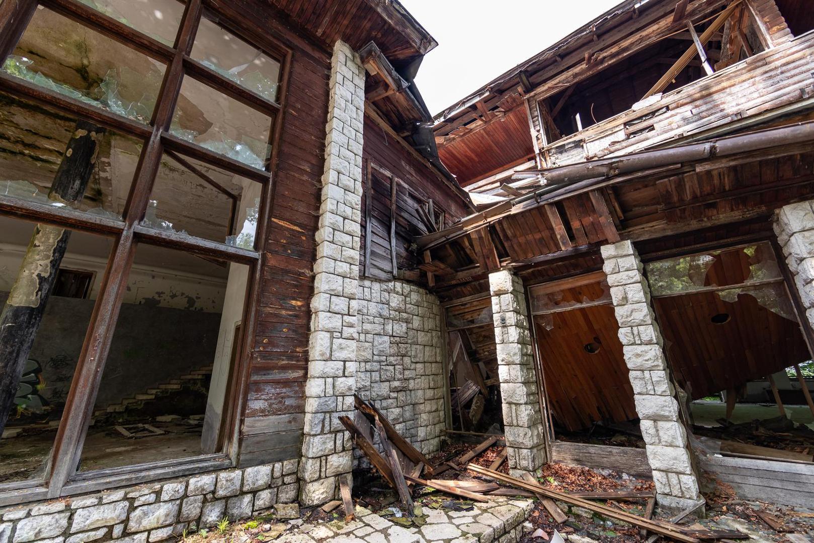 Unutrašnjost vile bila je opremljena nezamislivim luksuzom.