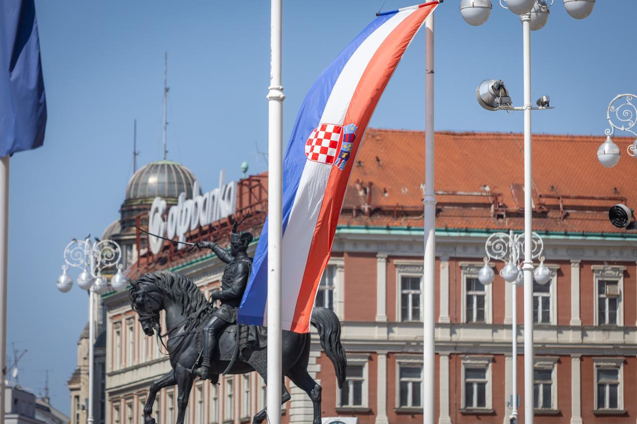 Zagreb: Zastave u centru grada na Dan Oluje