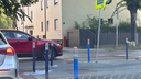 'Preporučio bi da ne gledaju u nebo kad je gore duga': Prebojani šareni stupići ispred škole u Zagrebu