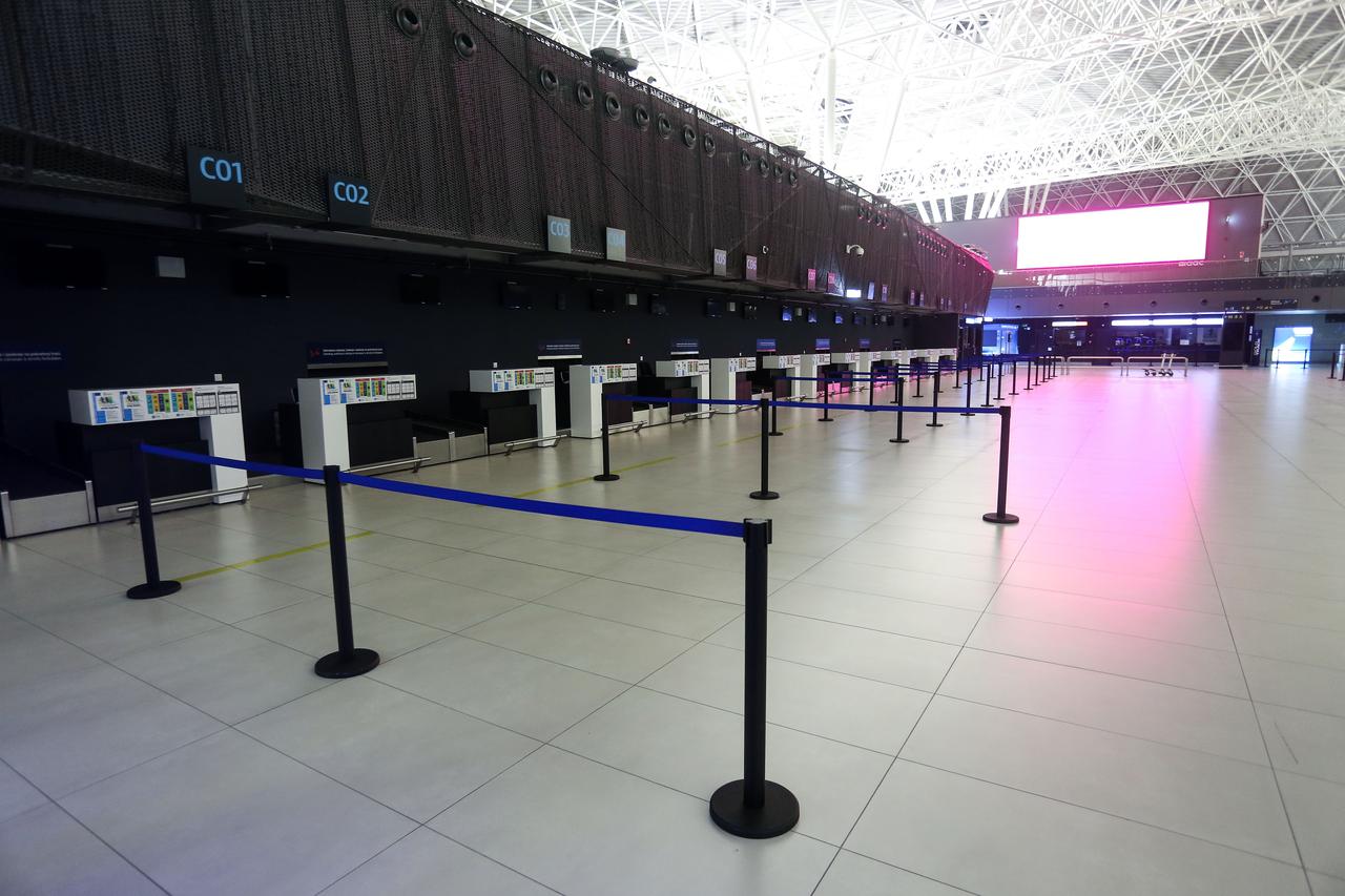 Zagreb: Potpuno prazna zračna luka dr. Franjo Tuđman