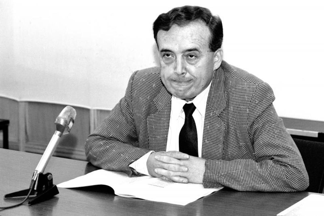 Stipe Šuvar