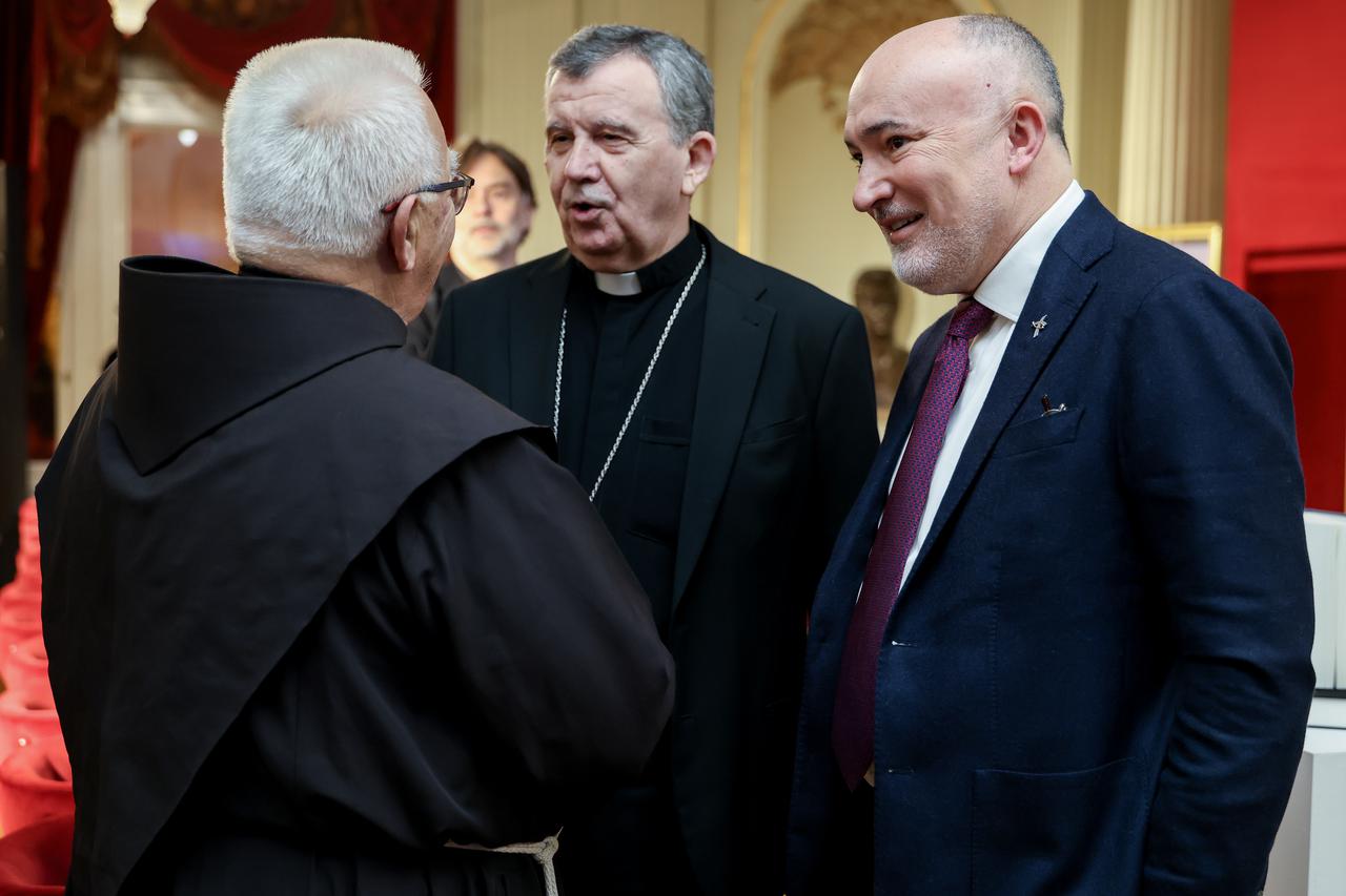 Zagreb: U HNK je održana promocija novog hrvatskog prijevoda Biblije