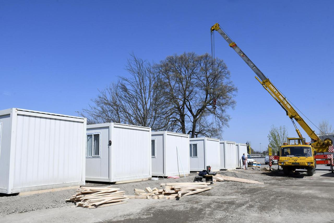 Kontejnersko naselje namjenjeno Sisčanim čiji su stanovi i kuće uništene u potresu